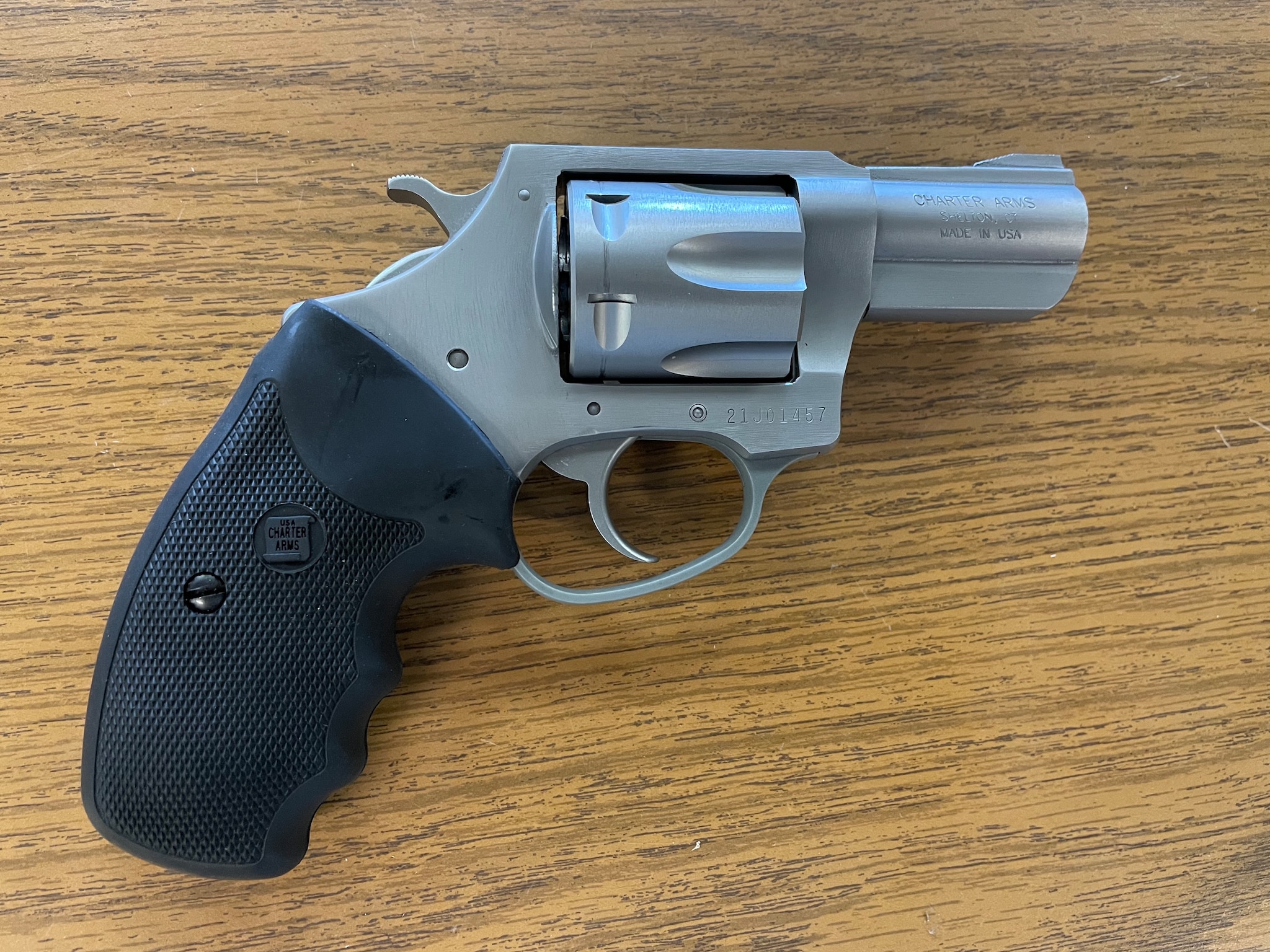 CHARTER ARMS POLICE UNDERCOVER — image 2