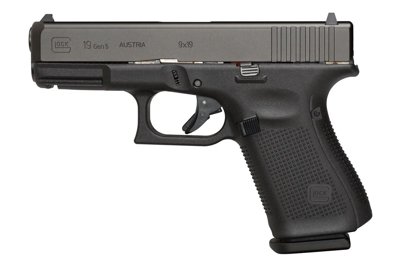Glock 19 Gen5 9mm 15-Round Pistol with Night Sights
