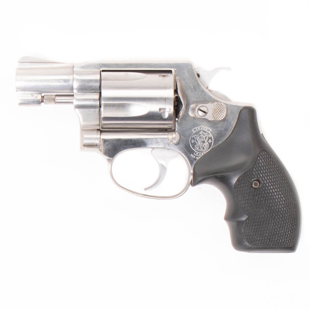 SMITH &amp; WESSON 36 .38 SPL  REVOLVER HANDGUNS
