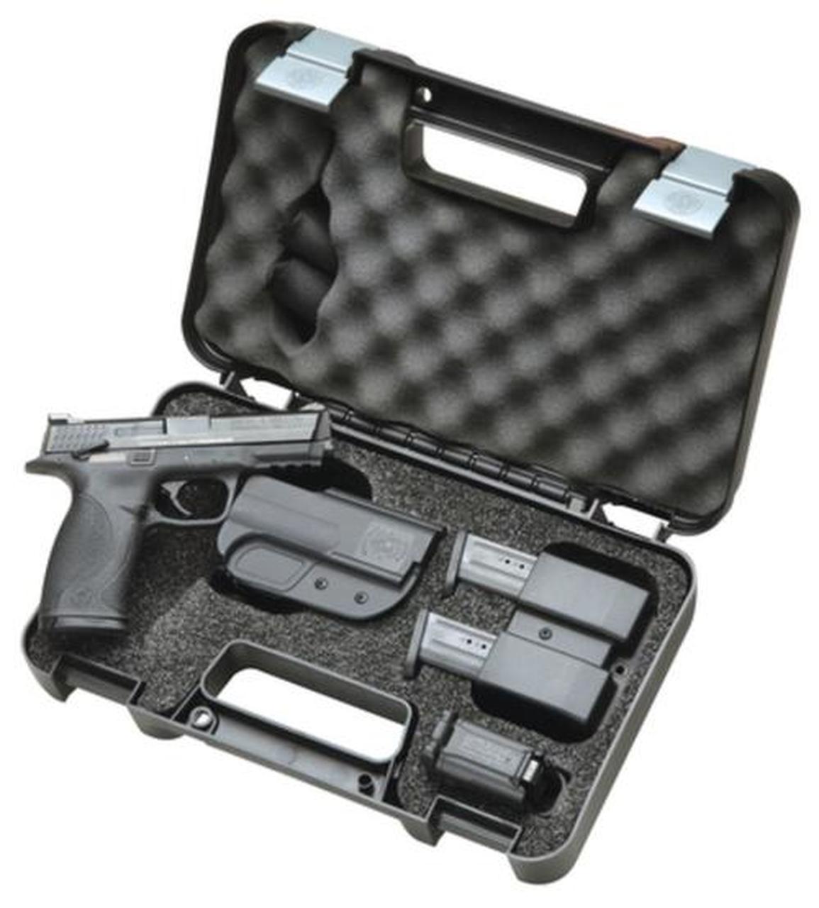 Smith & Wesson M&P 40 Carry and Range Kit, 15rd Mags, Holster, Magazine Pouch, Earplugs, 3 Magazines & Speed Loader