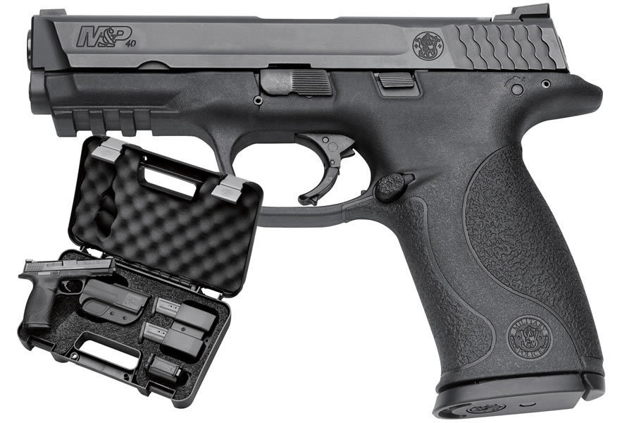 Smith & Wesson M&P40 40 S&W Full Size Centerfire Pistol Carry and Range Kit