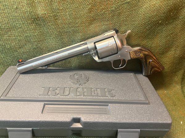 RUGER "NEW MODEL" SUPER BLACKHAWK STAINLESS Handguns Revolver