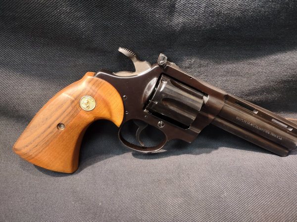 COLT DIAMONDBACK Handguns Revolver