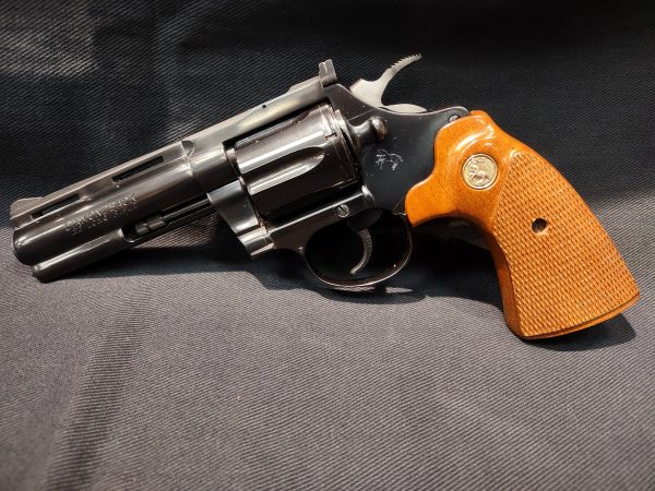 COLT DIAMONDBACK Handguns Revolver