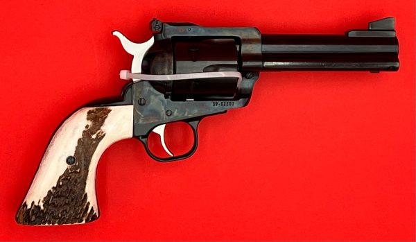 RUGER BLACKHAWK Handguns Revolver