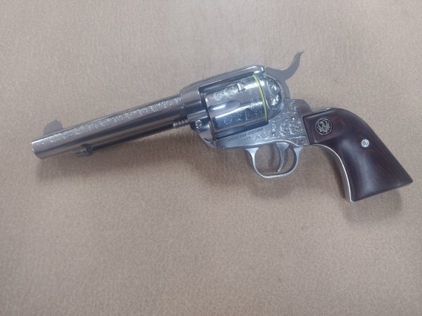 RUGER NEW VAQUERO ENGRAVED Handguns Revolver