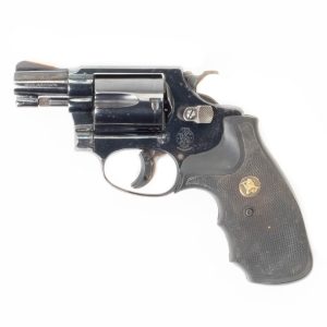 SMITH & WESSON 36 REVOLVER